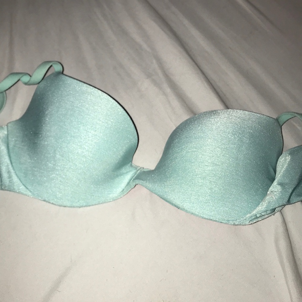 Victoria’s Secret PINK light lift bra 34A